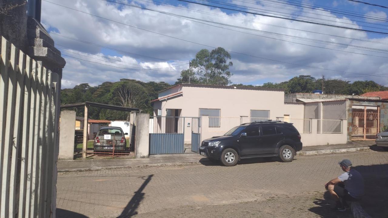 Hostel Meu Cantinho Caxambu Mg Esterno foto